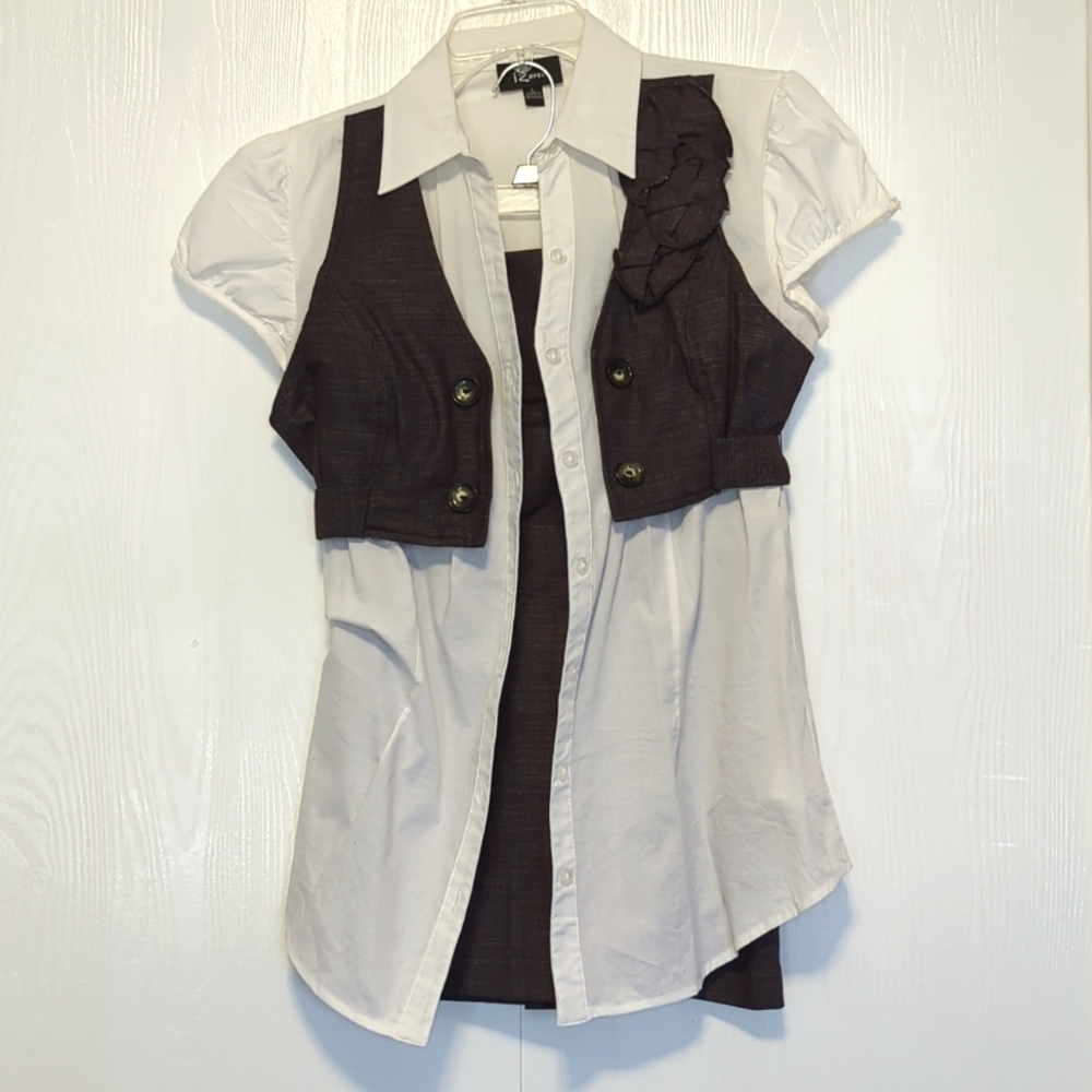 IZyber Top and Skirt Set White Brown Large Shirt. Skirt Size 13